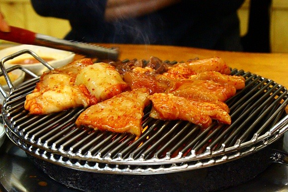 옛날오막집 이미지