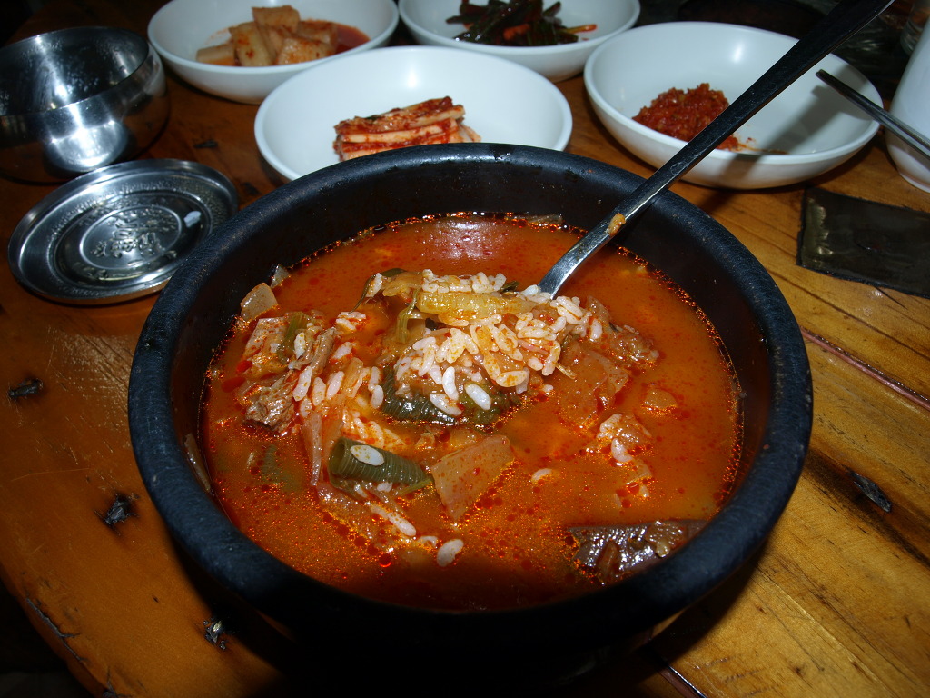 시골장터국밥 이미지