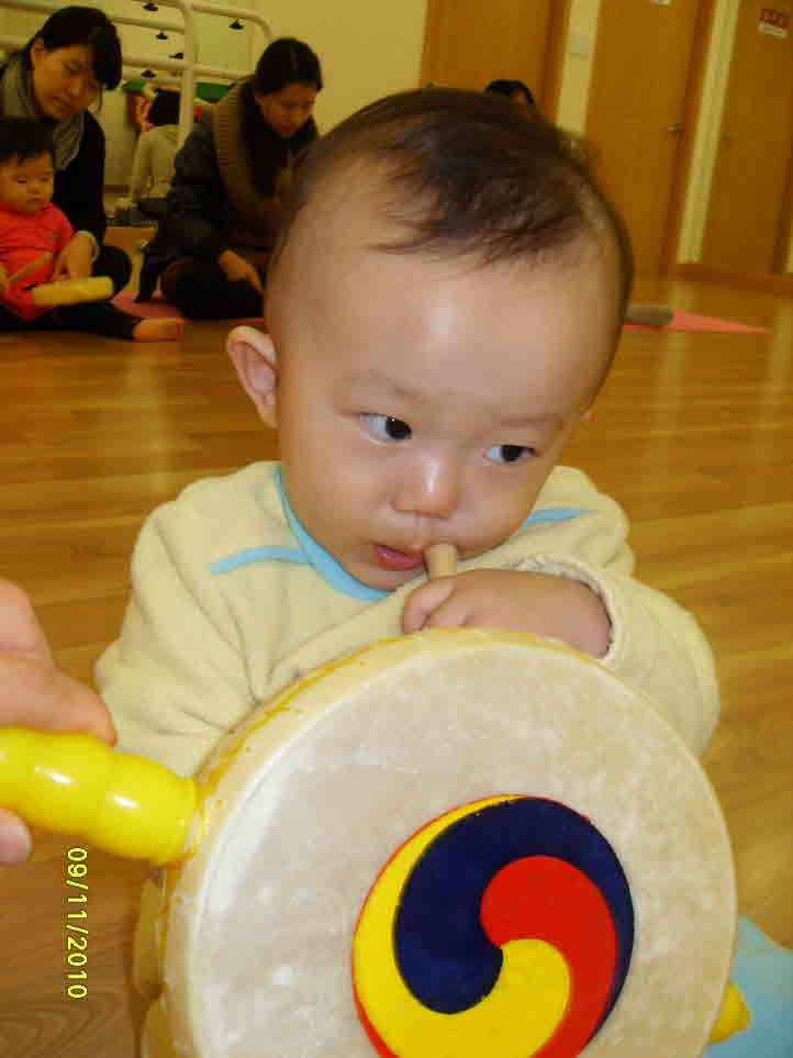 건우 이미지