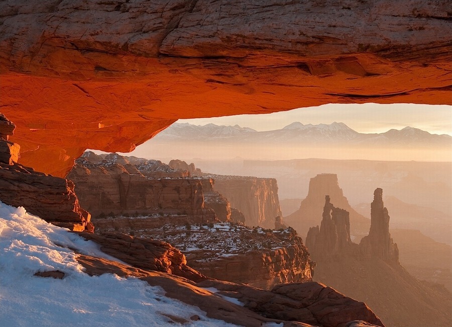 19543C3A4EFC3AE30950F6