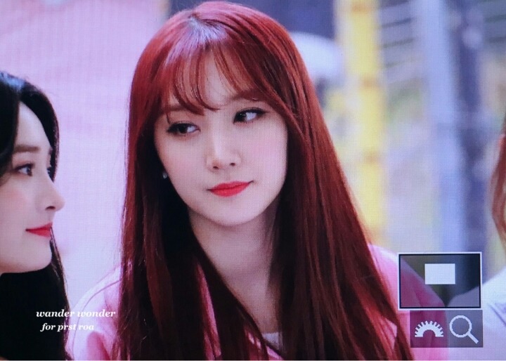 현재 이 시각 프리스틴 로아(김민경) 직찍 | 인스티즈