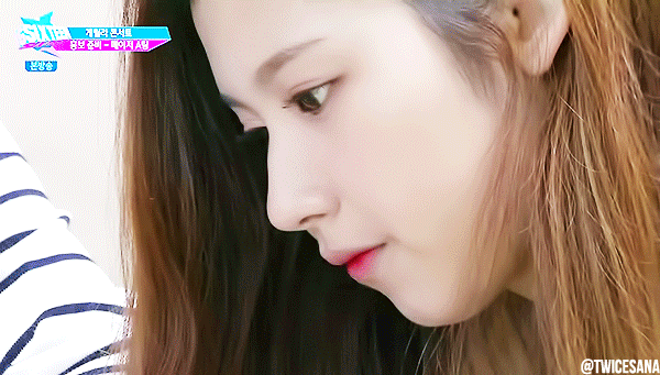 트와이스 사나 이상형적인 비주얼.gif | 인스티즈