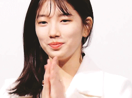 수지는 사랑입니다 gif | 인스티즈