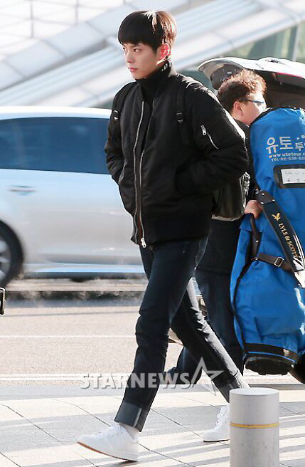 오늘자 류준열 박보검 공항패션 | 인스티즈
