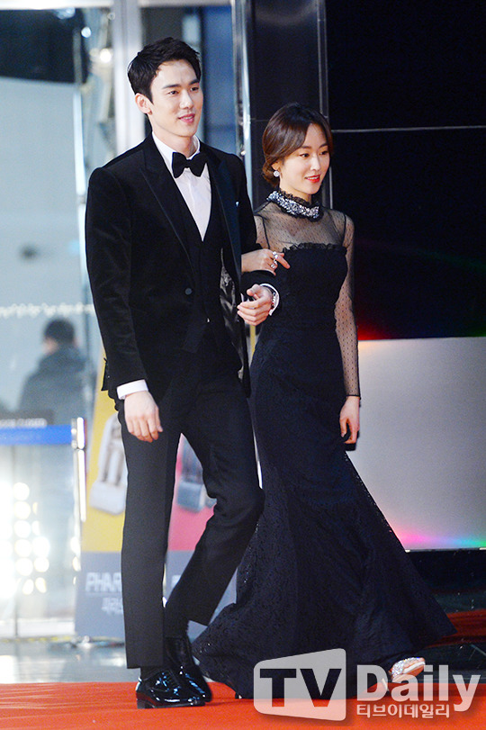 오늘자 연기대상 레드카펫 유연석 서현진 | 인스티즈