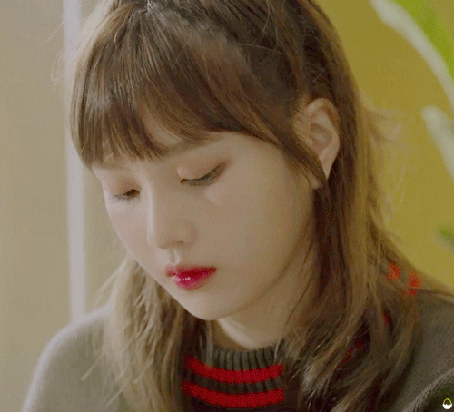 이별을 배웠어 뮤비를 돌려보는 이유 feat.조이 .jpgif | 인스티즈