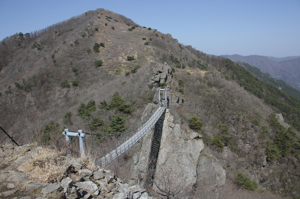 구름다리 이미지