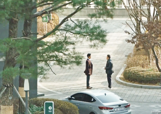 [도깨비] 전생의 충직한 부하를 만난 장군.jpgif | 인스티즈