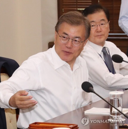  수석보좌관회의+티타임 기사 사진 06/05 | 인스티즈