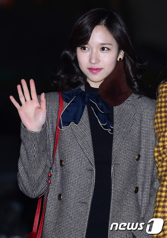 오늘 뮤뱅출근짤 미나리 | 인스티즈