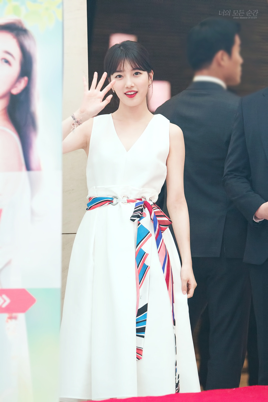 수지가 팬들을 바라보는 눈빛 | 인스티즈