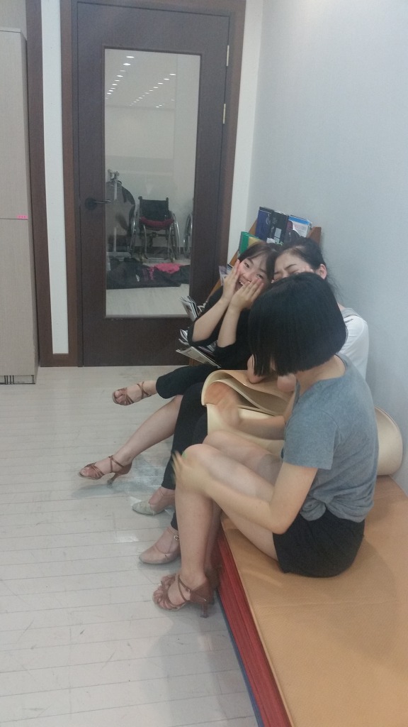 히어로댄스스쿨 이미지