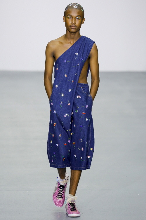 Ashish 아쉬쉬 2016 S/S RTW 컬렉션 | 인스티즈