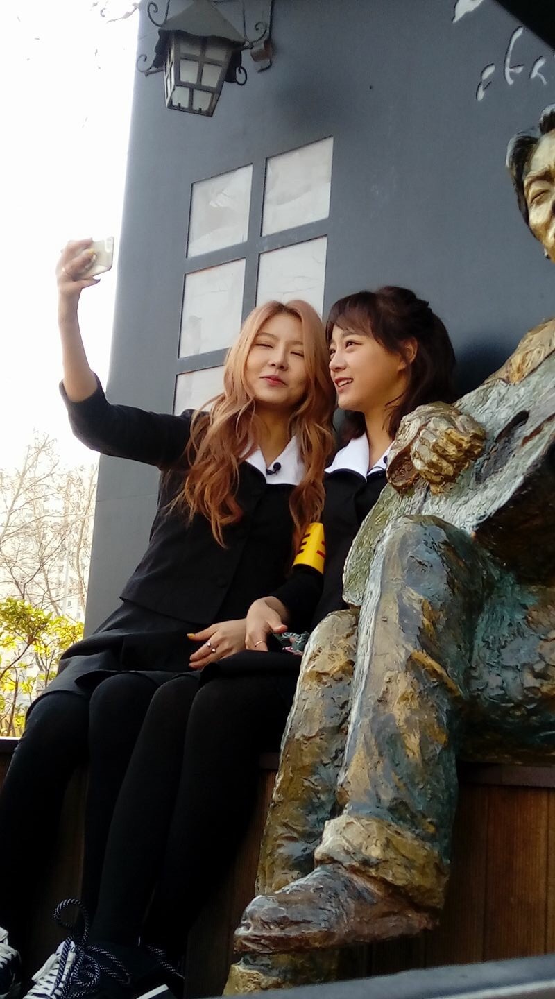 70,80년대 여학생같은 김세정 ㄷㄷ.jpg | 인스티즈