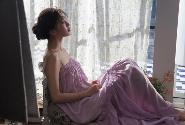 수지 무보정 비하인드컷 | 인스티즈