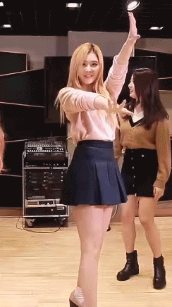 [트와이스] 미나토자키 사나 .gif | 인스티즈