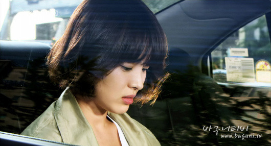 영화와 달리 드라마 흥행불패 송혜교.jpg | 인스티즈