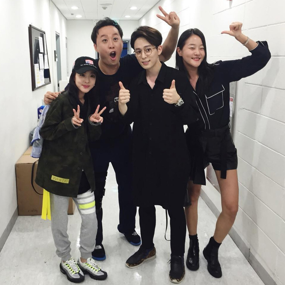 산다라박 나이키 조던 착용샷.jpg | 인스티즈