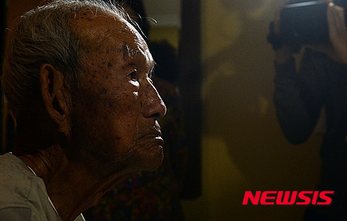 이산가족 상봉하러 떠나시는 어르신들 | 인스티즈