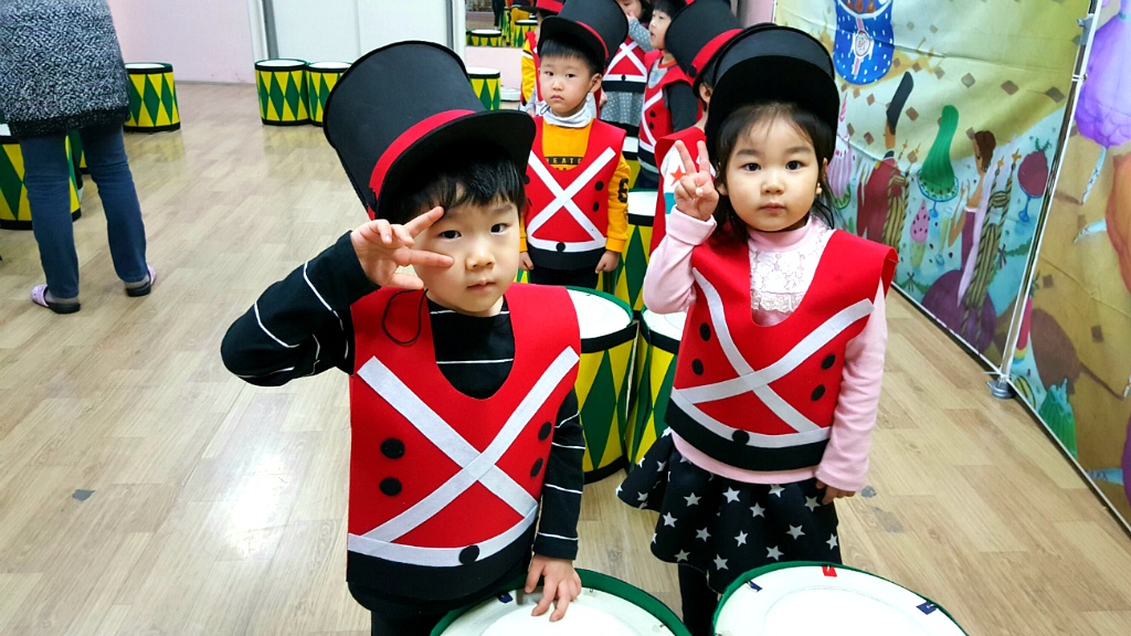 무브앤아트 이미지