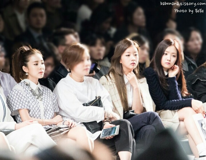 인간계가 아닌 다른 종족계 같은 조인성 산다라박 실제 체구 jpg | 인스티즈