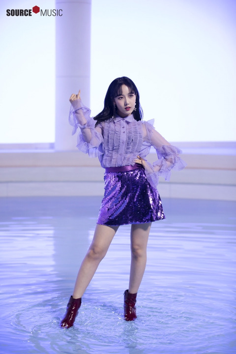 여자친구 신비 wow thing 뮤비 촬영 비하인드 포토 (데이터) | 인스티즈