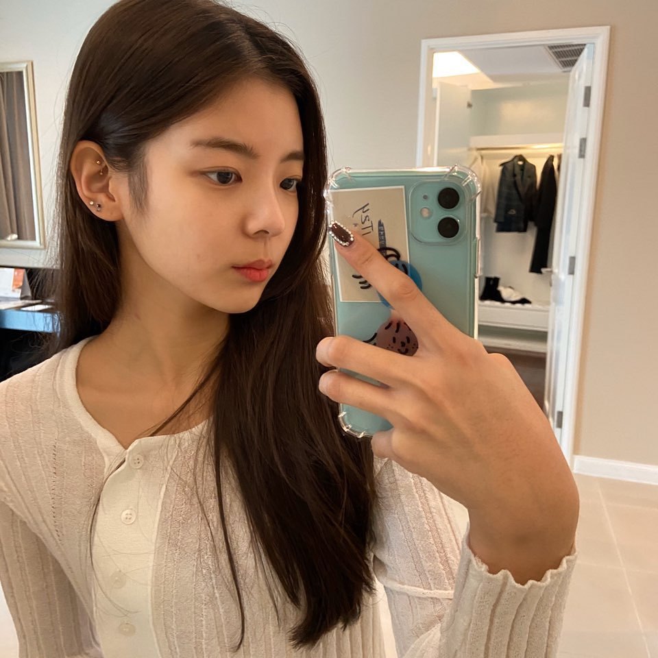 오늘 폭풍 업뎃한 ITZY 인스타그램.jpg | 인스티즈