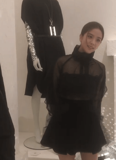 보정없는 블랙핑크 지수의 미모.gif | 인스티즈