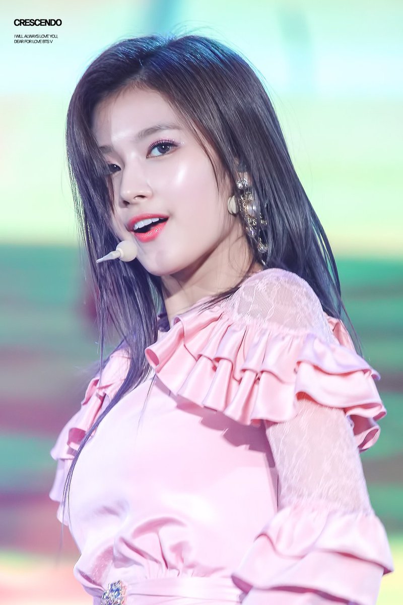 사나는 예쁘다.jpgif | 인스티즈