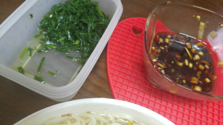 국수먹방 이미지