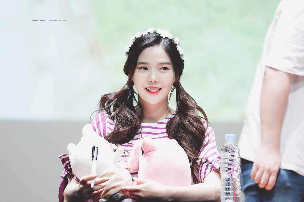 [오마이걸] 하루 한번 랜덤짤 | 인스티즈