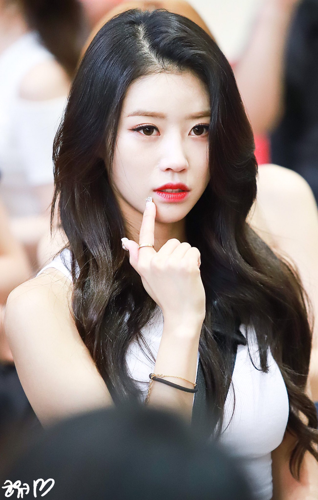 [러블리즈] 오늘은 제 여자의 생일이라서 미주 | 인스티즈