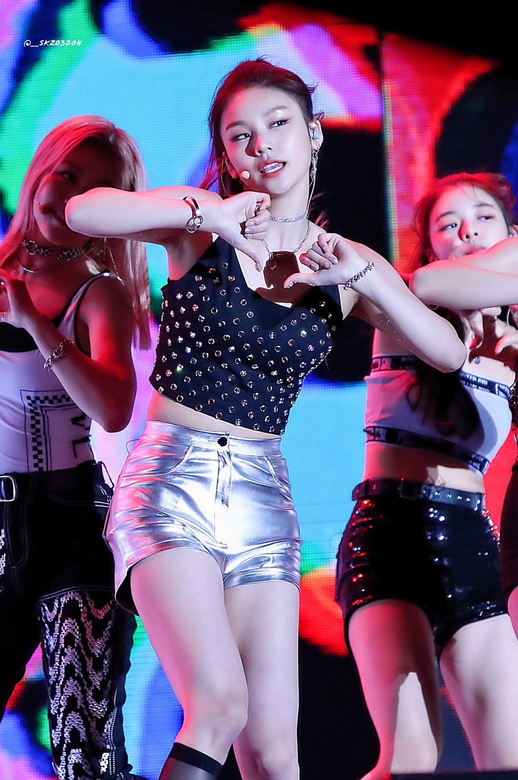 솔직히 좀 귀여운 ITZY 예지.jpgif | 인스티즈