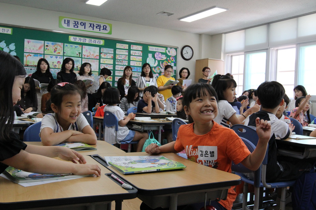빛가람초등학교 이미지