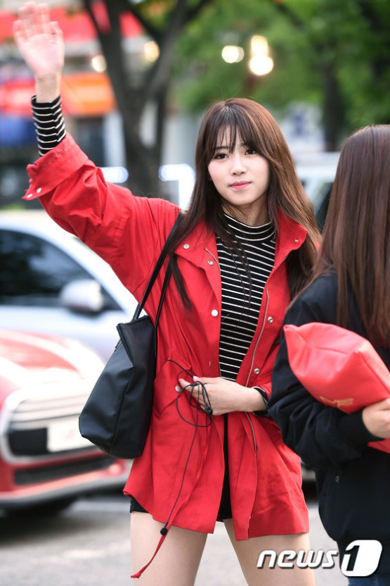 러블리즈 미주 사복 | 인스티즈