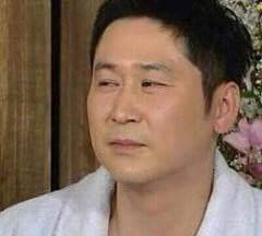만화를 너무 많이 본 것 같은 일본 환경상.gif (고이즈미 아들) | 인스티즈