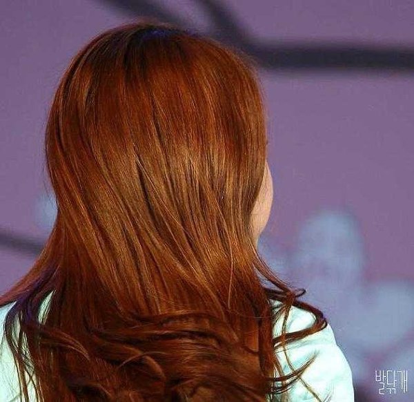 뒷모습 짱덕 터지는 아이돌 | 인스티즈