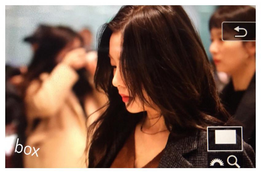 오전에 따숩게 옷 챙겨입고 출국한 레드벨벳 공항 프리뷰 | 인스티즈
