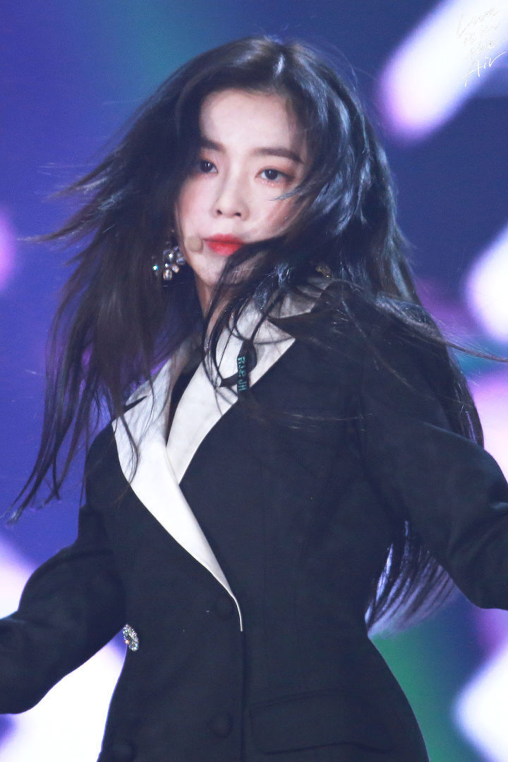 1년내내 미모 열일하는 아이린.jpgif | 인스티즈