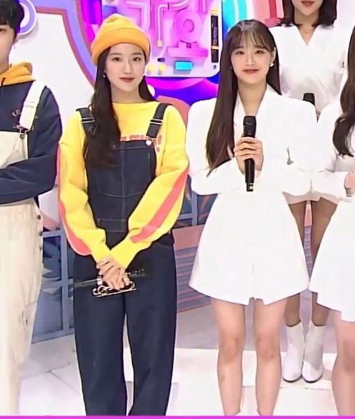 종종 닮았다고 말나왔던 여자아이돌 투샷.jpg | 인스티즈