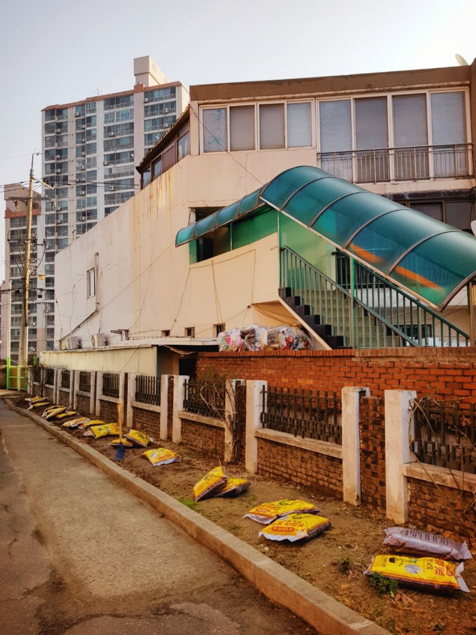 용산초등학교 이미지