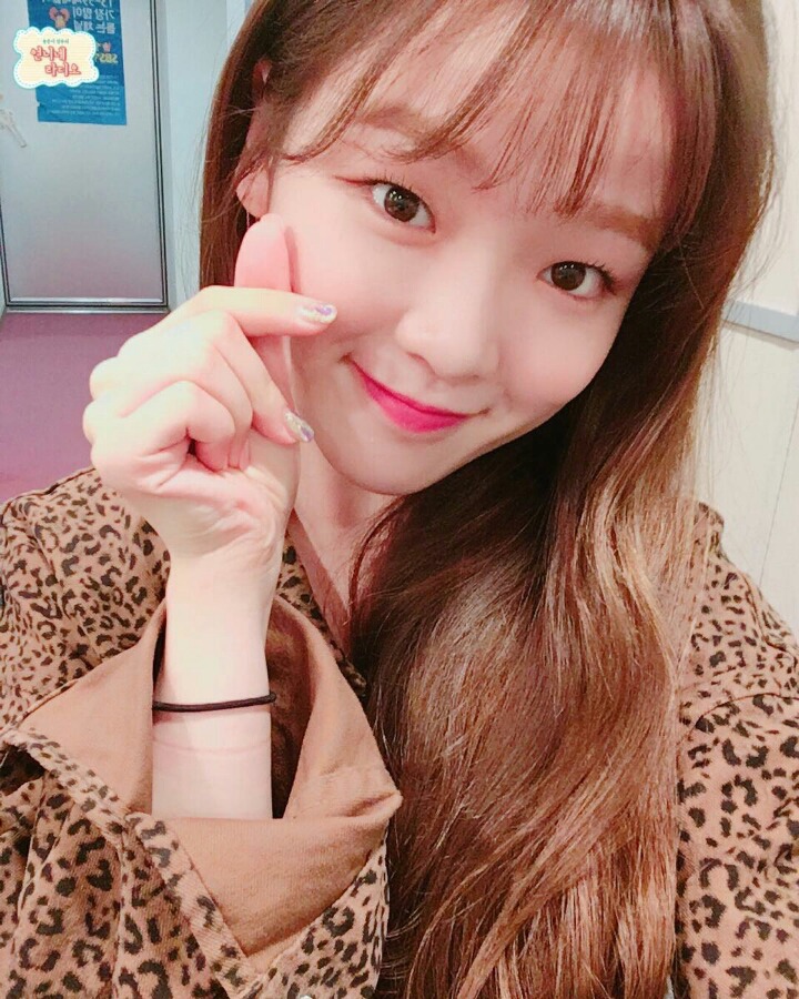 오늘자 오마이걸 아린, 미미, 승희.jpg | 인스티즈