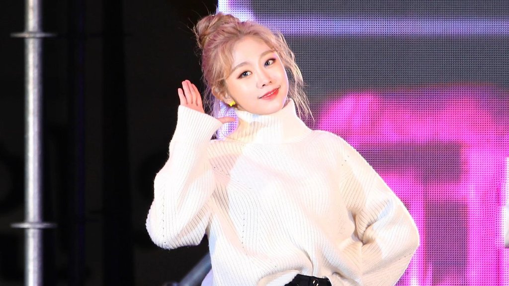 평범하게 생긴 러블리즈 지수 | 인스티즈