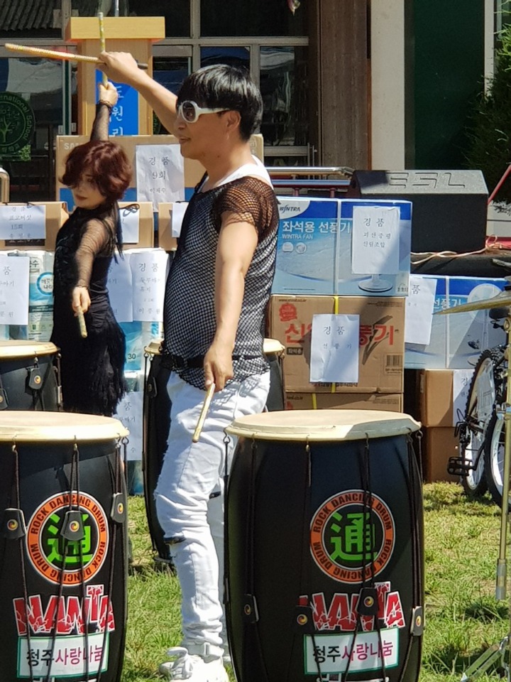 어룡초등학교 이미지