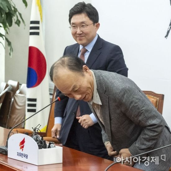  자유한국당 전원책 영입 | 인스티즈