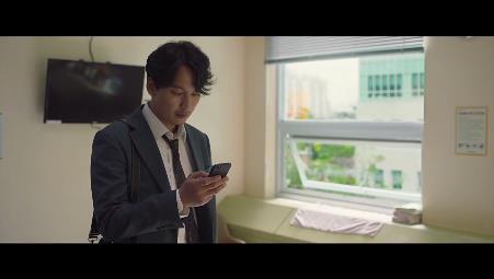 나에게만 그녀가 보이기 시작했다. 천우희 김남길 주연 ＜영화 어느날＞ 01 | 인스티즈