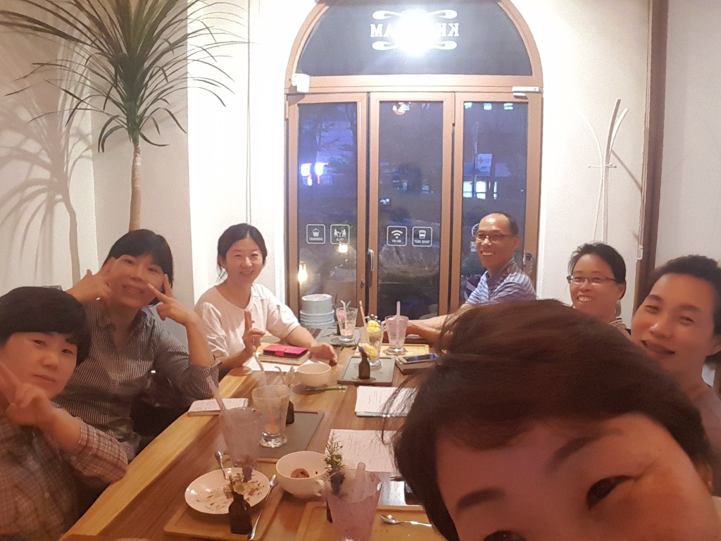 웃보 이미지