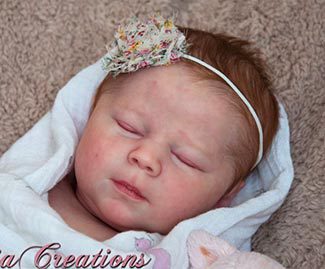 실물과 흡사한 아기 인형 | 인스티즈