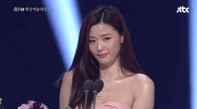 여자연예인들 우는 모습.gif | 인스티즈