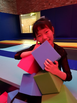 트램폴린파크 이미지